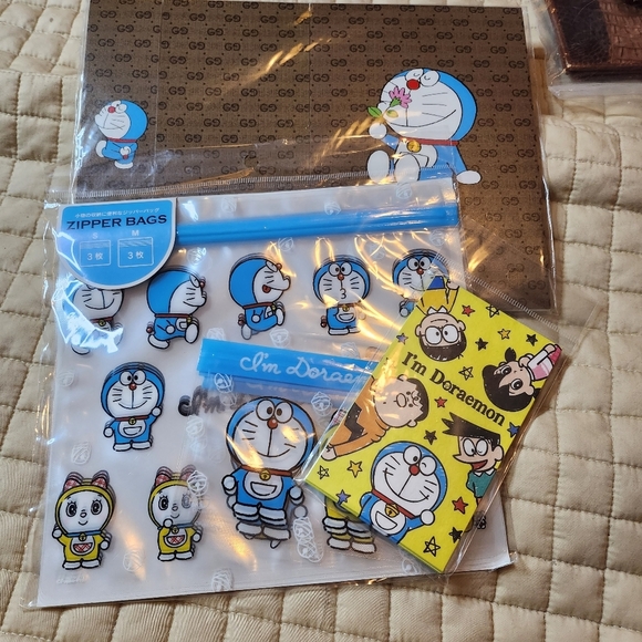 Doraemon x GUCCI memo pad special letter paper 3-piece set/Ziplock/mini envelope - Picture 1 of 14